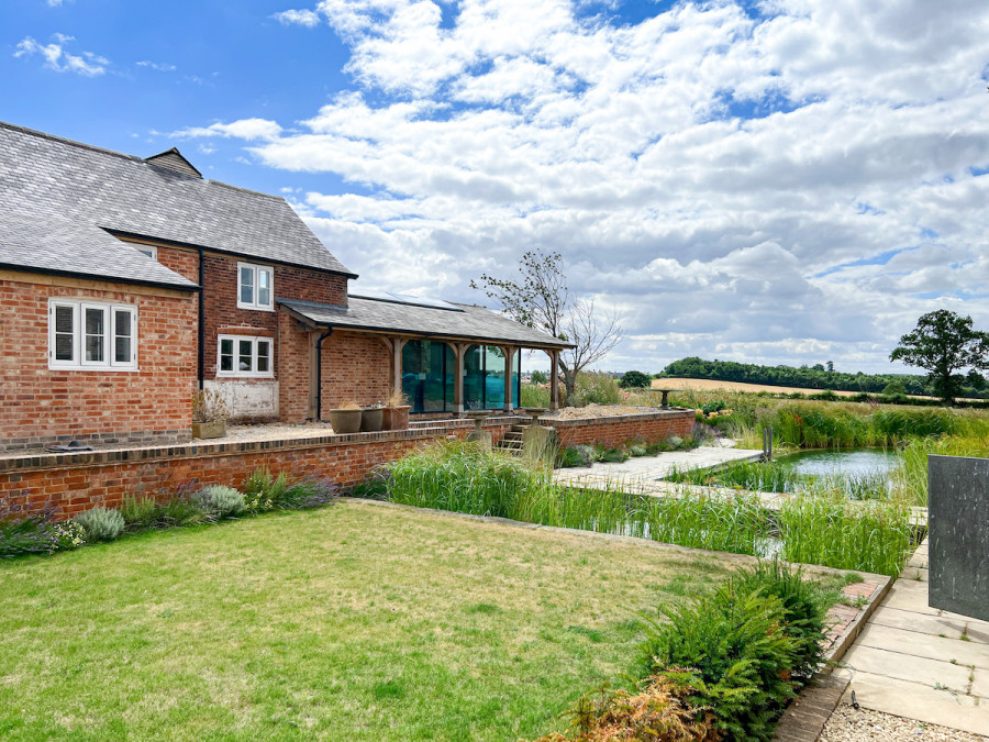 William Green Architects Farmhouse Northamptonshire exterior LR